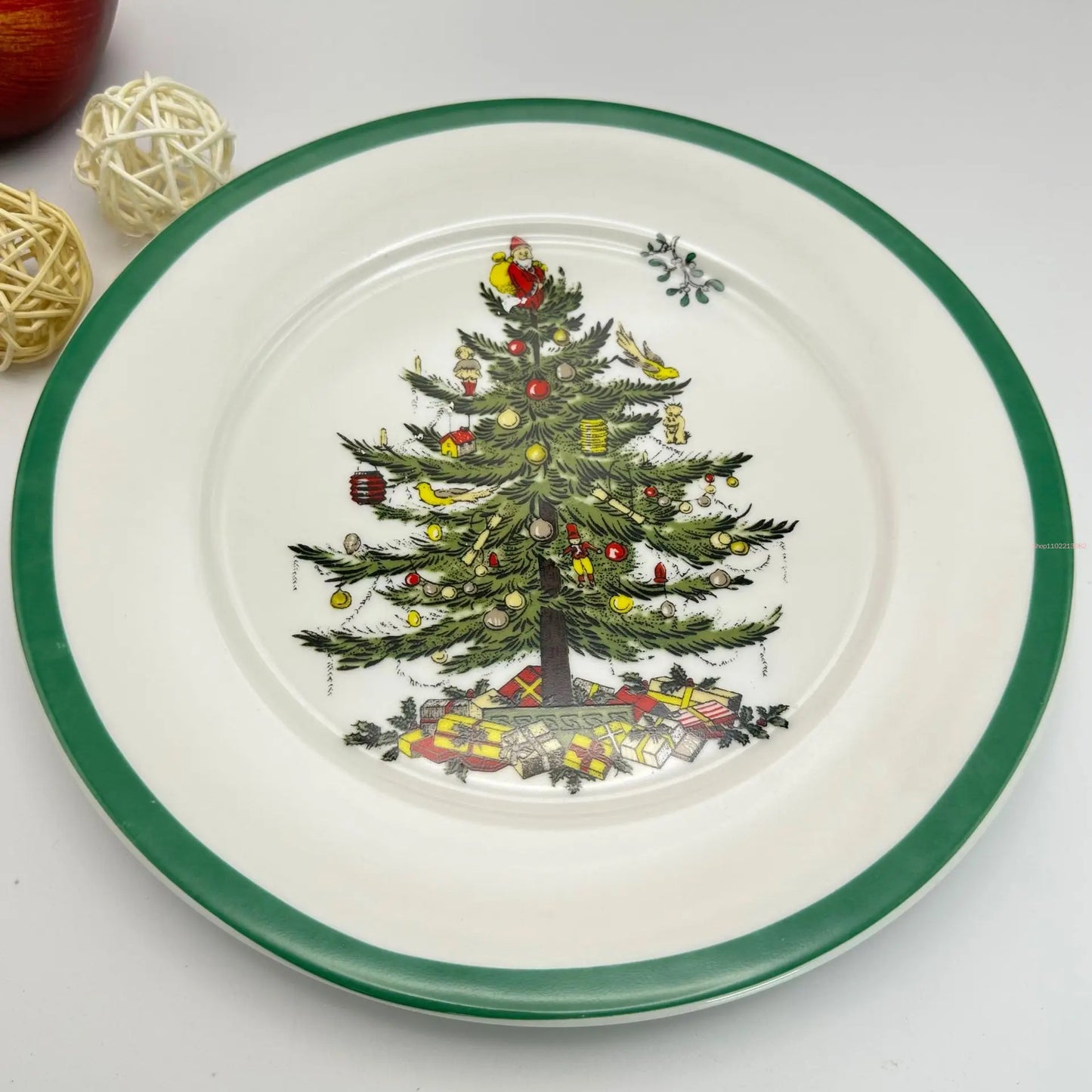 Creative Christmas Dinner Plate Set – Festive Breakfast Edition
