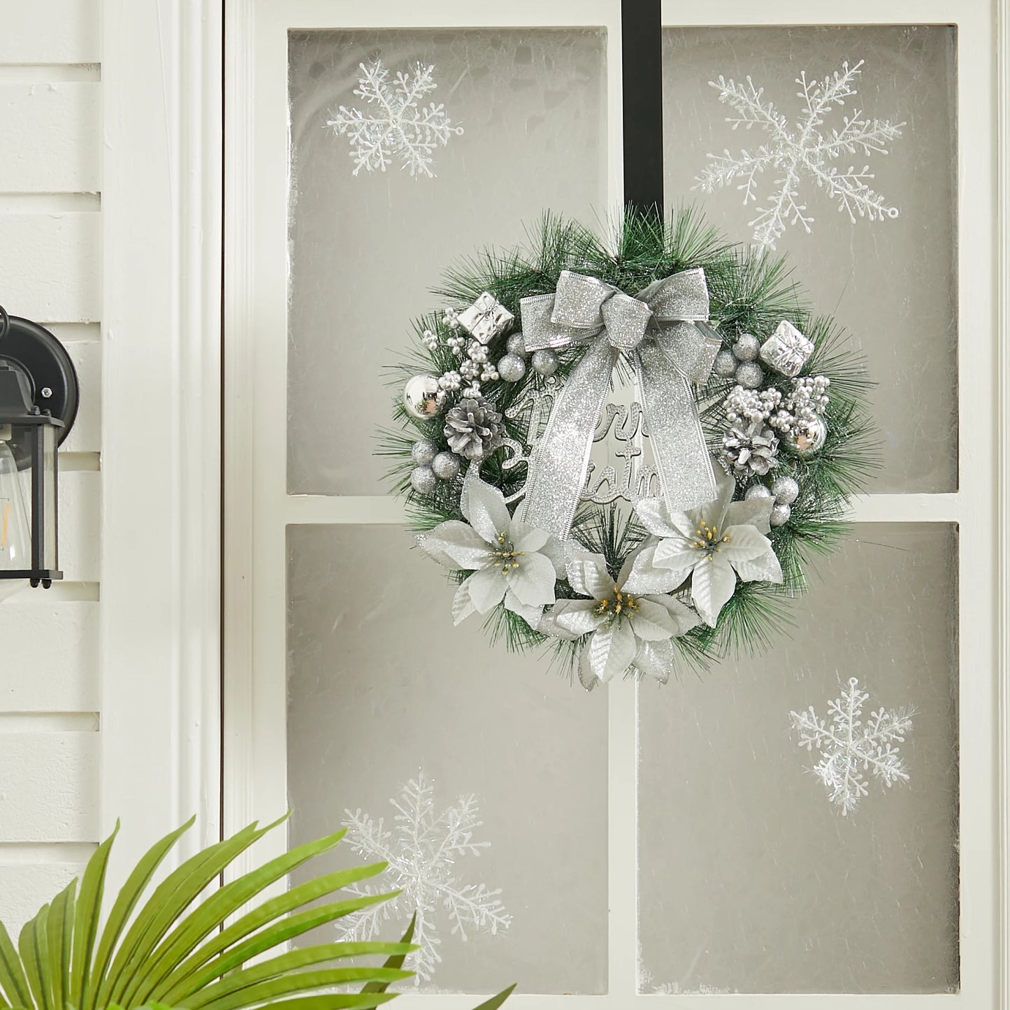 Silver Radiance Christmas Wreath — Elegant Mixed Decoration | Seasons Co.