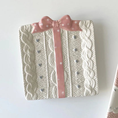 Textured Relief Ceramic Dessert Plate – Christmas Gift Edition