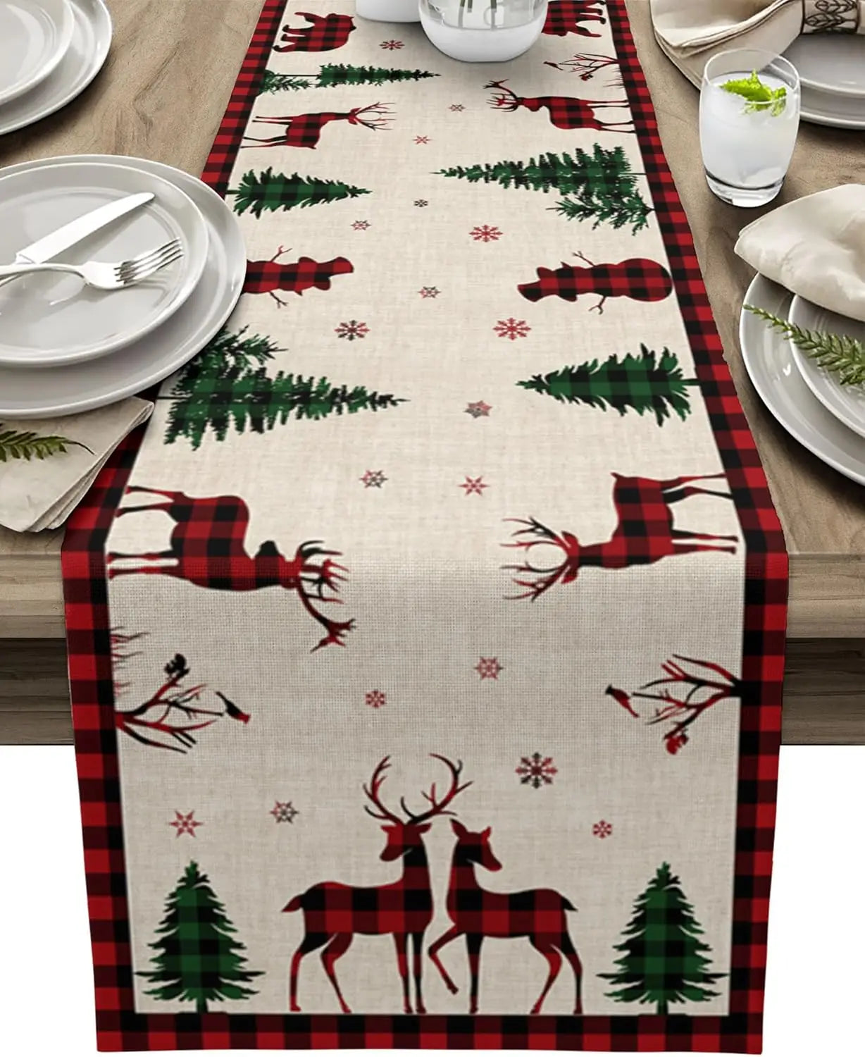 Christmas Table Runner – Reindeer & Holly Edition