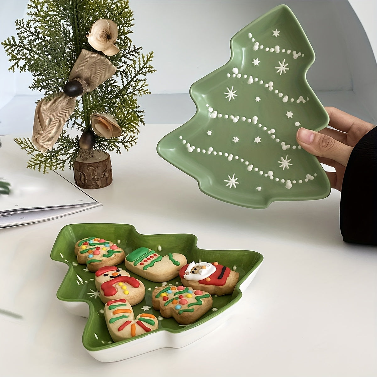 Green Christmas Tree Ceramic Plate – Snowflake Edition | Seasons Co.